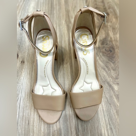 Women's Circus by Sam Edelman Oleana Ankle Strap Block Golden Caramel size 7 - Picture 4 of 5